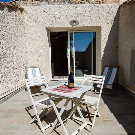 Abbaye Sylva Plana Oda ve Kahvaltı Laurens